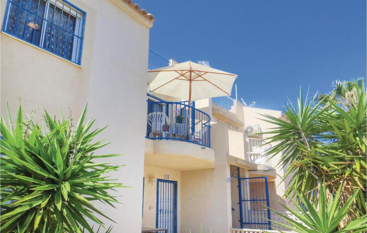 Amazing Apartment In Torrevieja With Kitchen Exterior foto